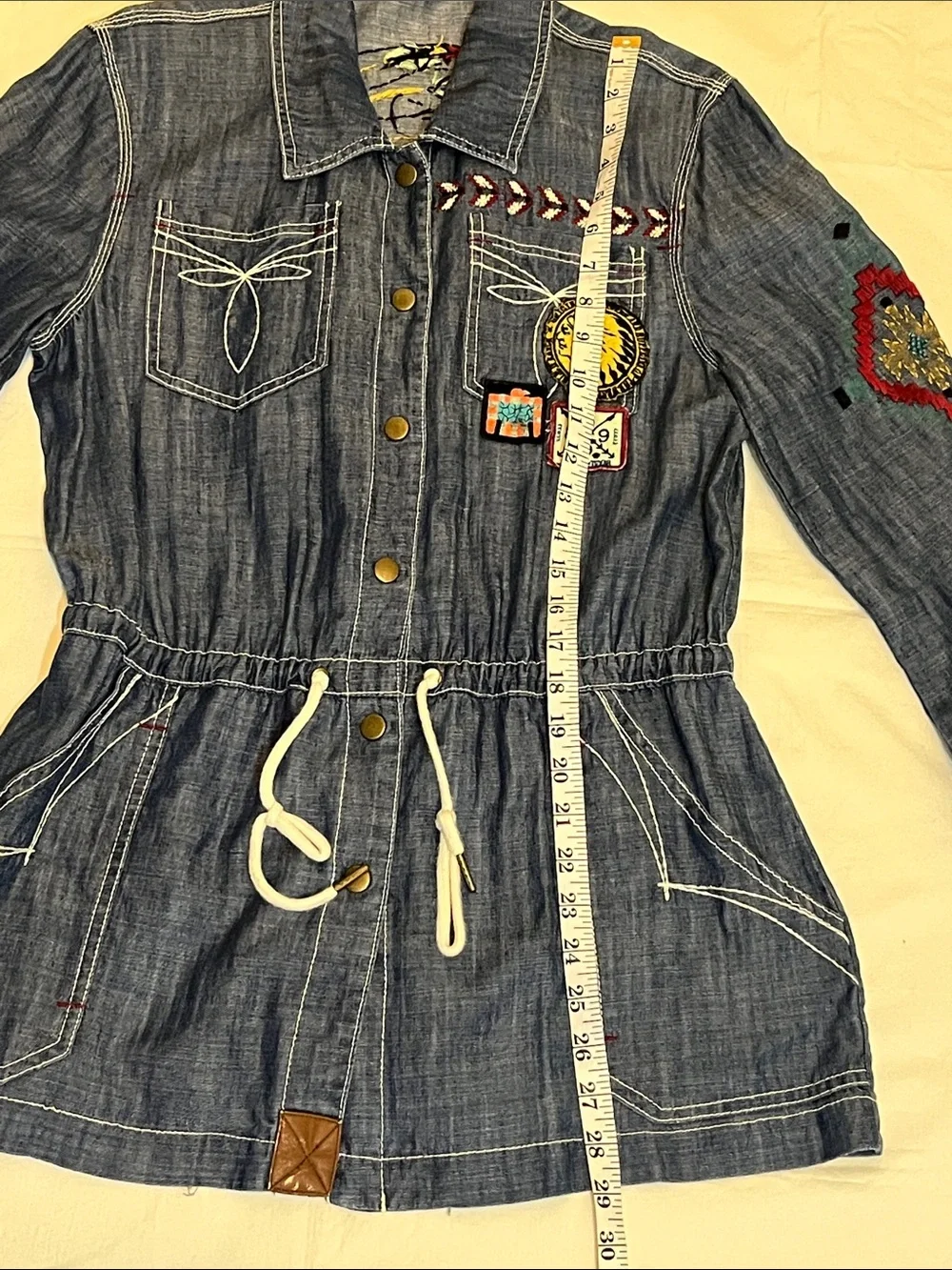 Double D Ranch Embroidered Denim Jacket - Blue Size Medium. - Picture 6 of 12